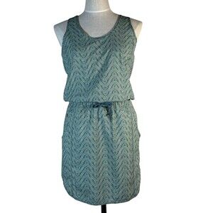 Patagonia Fleetwith Dress Drawstring Waist Pockets Green & Cream SMALL EUC